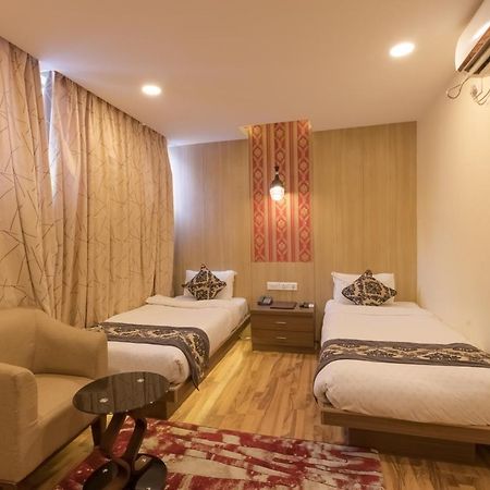 Capital O 624 Hotel Rudra View Pvt. Ltd. Pashupatināth Exteriör bild