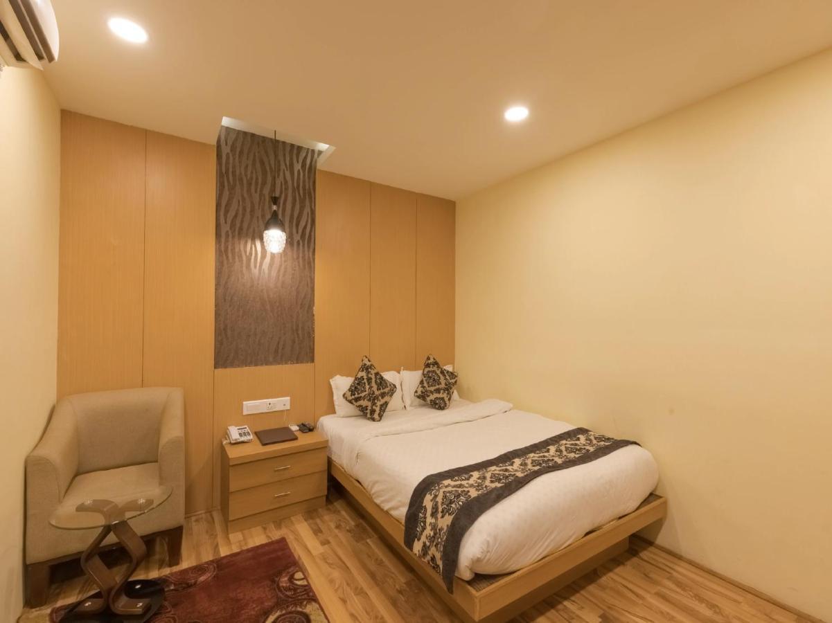 Capital O 624 Hotel Rudra View Pvt. Ltd. Pashupatināth Exteriör bild